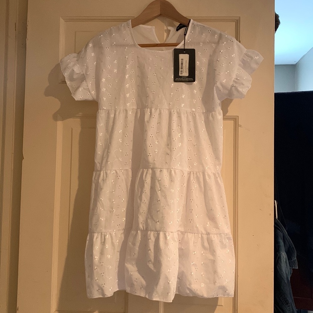Pretty Little Thing petite white summer dress size 2. Never worn before.